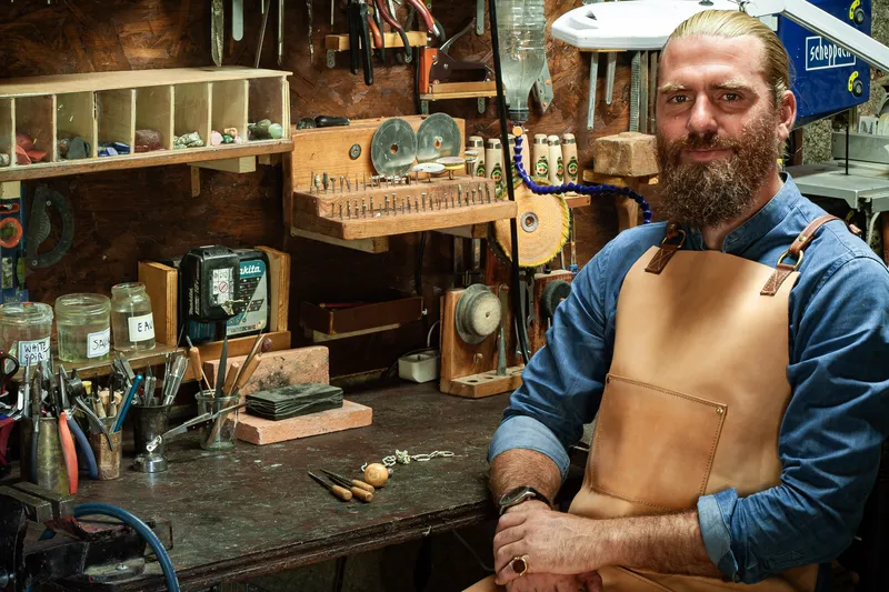 atelier , bijoux d'artiste , workshop , fauhn
